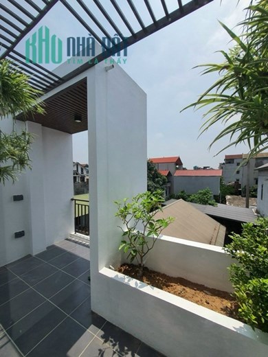 Bán nhà mới đẹp lung linh Bắc Hồng Đông Anh 42m2 nhỉnh 2 tỷ