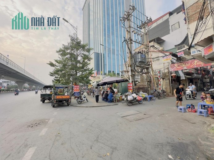 TIN NÓNG O9 2628 5559  Bán nhà Minh Khai 40m², 2 tầng, MT 4.2m, giá 12 tỷ Hai Bà Trưng