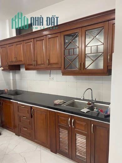 Cần bán nhà đẹp, ngõ phố Trương Định-Nguyễn Đức Cảnh sầm uất-DT 38m2x4T giá chỉ 4 tỷ.