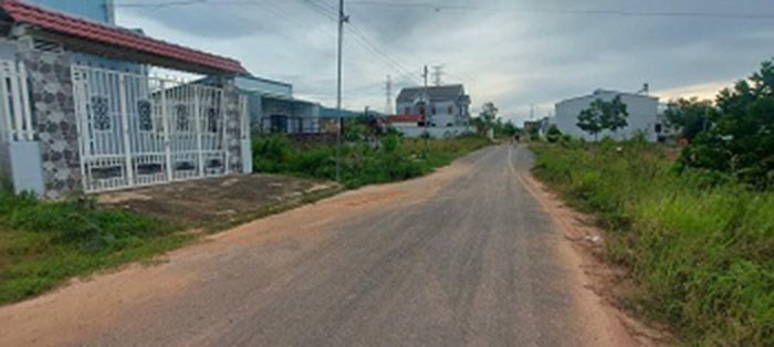 CHÍNH CHỦ BÁN GẤP ĐẤT FULL THỔ CƯ SỔ HỒNG RIÊNG TẠI CAPITAL LỘC SƠN-BẢO LỘC