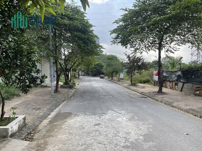 Cần cho thuê dài hạn nhà mặt đường khu phân lô đất dịch vụ Yên Nghĩa – Hà Đông, Hà Nội