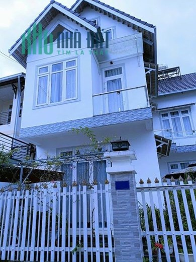 Bán nhà sân vườn hẻm Vạn Hạnh P8 Đà Lạt 13 tỷ