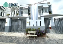 Bán nhà 1T1L gần chợ Mỹ Hạnh Nam - Đức Hoà - Long An, 125m2 SHR 2.6 tỷ. Lh:0393596261