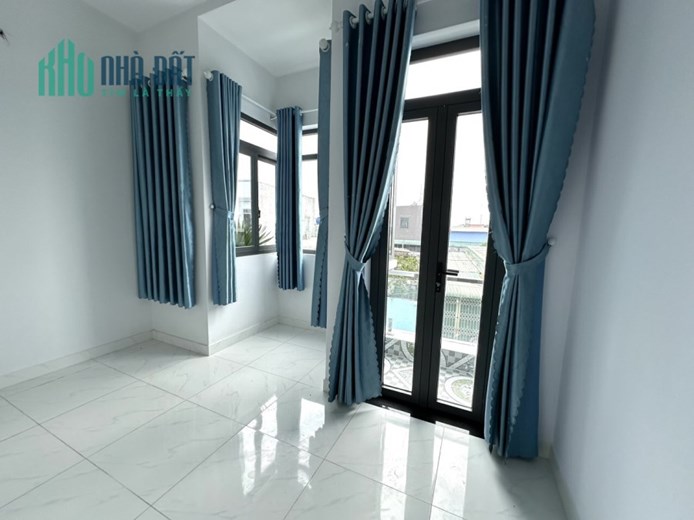Bán nhà 1T1L gần chợ Mỹ Hạnh Nam - Đức Hoà - Long An, 125m2 SHR 2.6 tỷ. Lh:0393596261