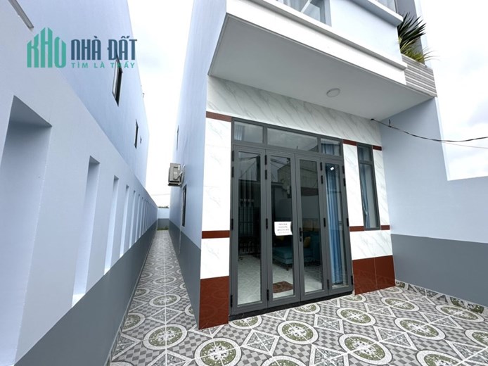 Bán nhà 1T1L gần chợ Mỹ Hạnh Nam - Đức Hoà - Long An, 125m2 SHR 2.6 tỷ. Lh:0393596261