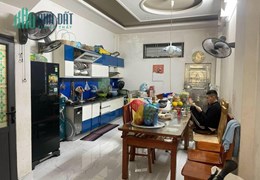 Nhà ngay tuyến 2 Lê Hồng Phong chỉ hơn 4 tỷ cần gấp trong tháng này