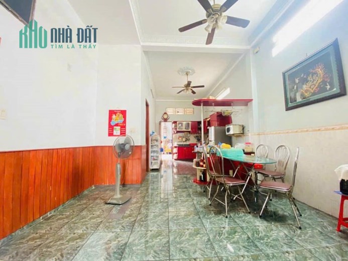 Bán nhà Phường Trần Nguyên Hãn, Thành Phố Bắc Giang.
Cho ai cần mua nhà Bắc Giang 1,9 tỷ, 78m2, 3
