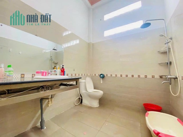 Bán nhà Phường Trần Nguyên Hãn, Thành Phố Bắc Giang.
Cho ai cần mua nhà Bắc Giang 1,9 tỷ, 78m2, 3