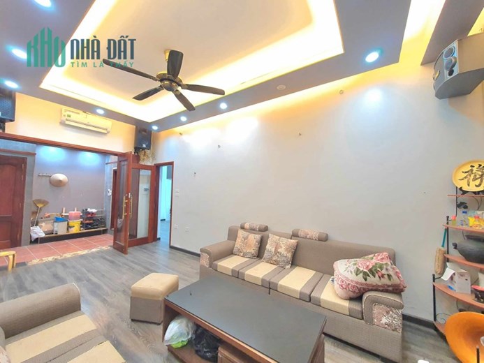 Bán nhà THÁI HÀ - NHÀ ĐẸP RỘNG 53M2 X 4 TẦNG - 4 NGỦ - ĐỦ ĐỒ Ở NGAY - 10M RA Ô TÔ - HƠN 6 TỶ