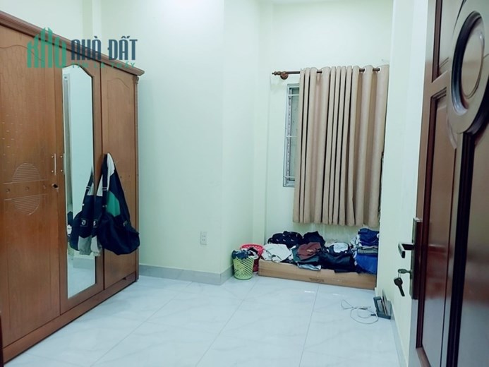 Nhà 4 tầng BTCT Gia Phú Quận 6 hẻm 5m chủ ngộp bank chỉ 4 tỷ hơn
