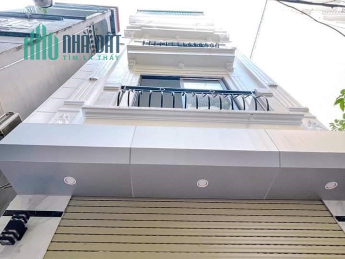 Bán nhà ngõ ô tô Giáp Nhị Hoàng Mai 5 tầng 35M2 nhỉnh 4 tỷ