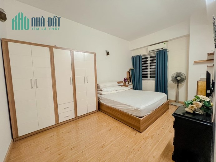 💥SỐC💥Chung cư Đông Quan, Cầu Giấy 63m, 2PN, Nội thất đẹp, Slot ô tô, 2.55 tỷ