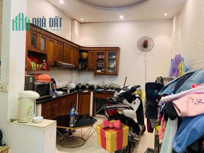 Cực hót! Mặt phố Hồ Đắc Di, kinh doanh tấp nập, 4 tầng, 42m2, 12,9 tỷ có TL