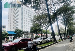 Bán Nhà Hẻm XH Thông - Đường Trần Hưng Đạo - Quận 1 - 80m2- Gía Chỉ 14Tỷ Xíu TL.