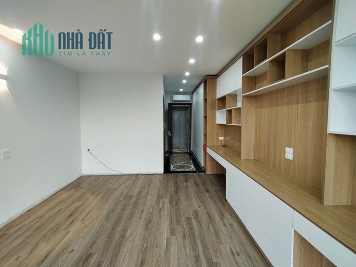 Bán nhà Ngô Gia Tự,Long Biên 6 tầng,55m2,Mt4.2m, kinh doanh hơn 10 tỷ