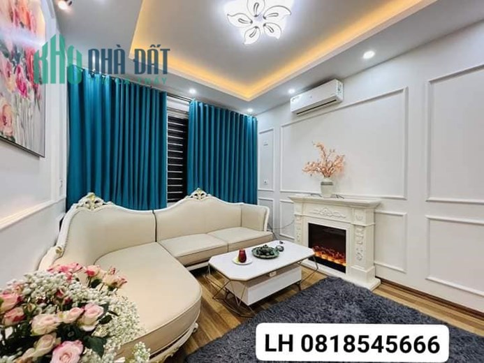 QUẬN TÂY HỒ - PHỐ ÂU CƠ 10M RA ÔTÔ RA MẶT PHỐ - DT:40M2 MT:3.5M GỒM 3 PHÒNG NGỦ - NHÀ 2 MẶT THOÁNG