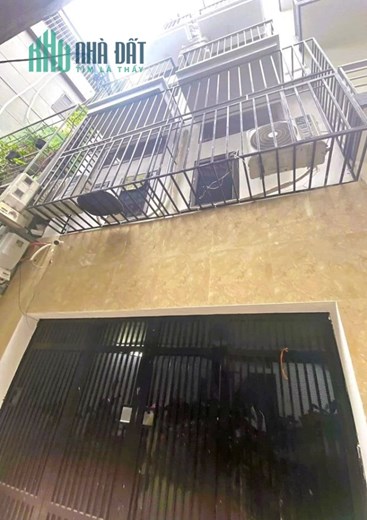 H103 Bán nhà 7 tầng Thang Máy phố Đội Cấn, Diện tích 55 m2, mặt tiền 4,6 m, giá 9 tỷ.