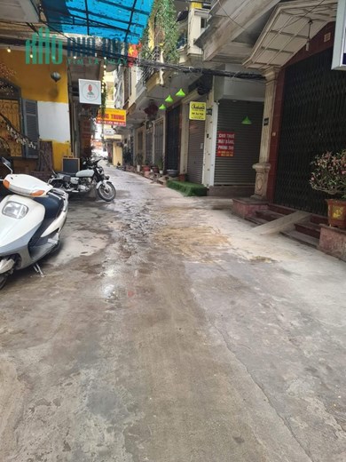 Bán Nhà Phân Lô Phố Trần Quốc Hoàn Quận Cầu Giấy. 36m Mặt Tiền 9m Giá 10 Tỷ. Cam Kết Ảnh Thật Mô Tả