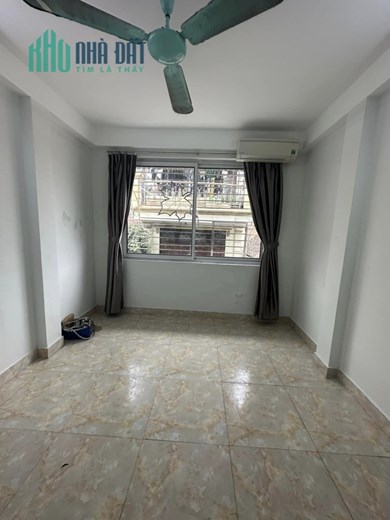Bán Nhà Phân Lô Phố Trần Quốc Hoàn Quận Cầu Giấy. 36m Xây 6 Tầng Giá 10 Tỷ. Cam Kết Ảnh Thật Mô Tả