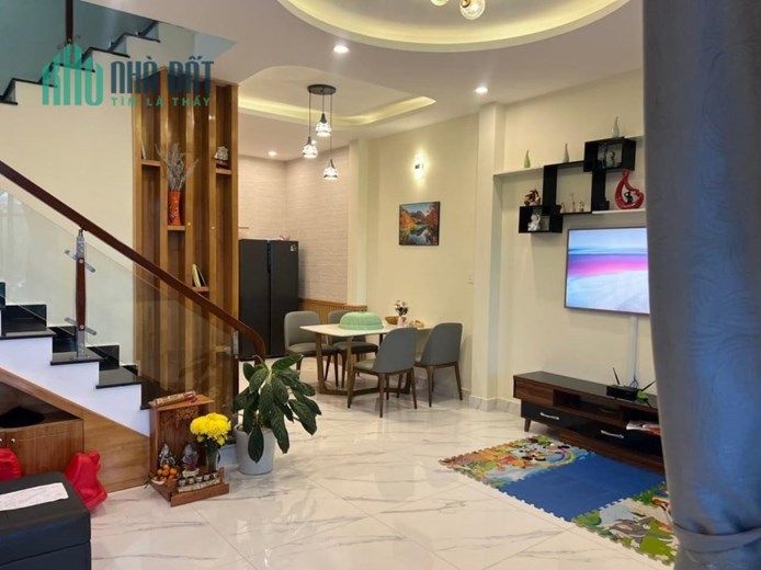 Bán nhà hiện đại tại Nguyễn Trung Trực Phường 4 Đà Lạt