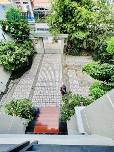 Bán biệt thự Q8 hơn 900m2 thổ cư - 4 tầng Đẹp Sang - Hiếm tại vị trí trung tâm