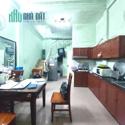Nhà 46m2 x 4tầng giá chỉ có 3,2 tỷ tại phố Trương Định, tiện đường-trường-chợ, ngõ ba gác.