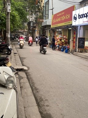 CHO THUÊ CỬA HÀNG TẠI THANH XUÂN -HÀ NỘI