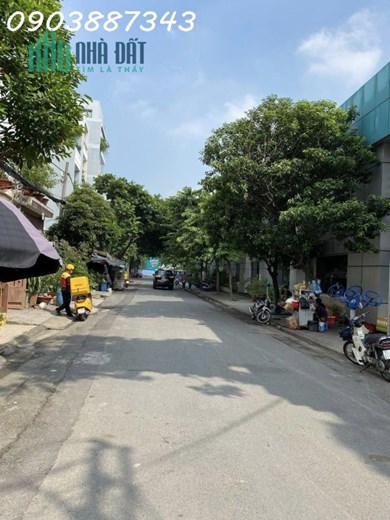 Bán Nhà - Hẻm XH 7M - Hoàng Hoa Thám  - Quận Bình Thạnh - 80m2 - Nhỉnh 12 Tỷ xíu .