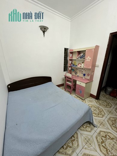 Cho thuê nhà nguyên căn 35m2 x 4 tầng tại số 19A ngách 192/92/2 phố Lê Trọng Tấn, Khương Mai, TX,