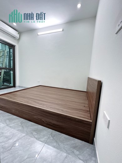 Bán nhà Ở Luôn Hoàng Mai chỉ 1 tỉ hơn-2 thoáng-ngõ ba gác-gần Hồ- tặng nội thất