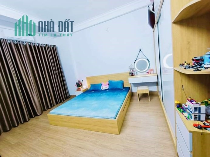 Bán nhà Mậu Lương 44m2 x 5T, ngõ rộng, nhà đẹp ở luôn full nội thất nhỉnh 4 tỷ