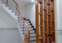 Cho thuê nhà riêng mới hoàn thiện 1 trệt 2 lầu 1 tum 3 PN, 3 nhà VS, 3 điều hòa, nước nóng mặt trời