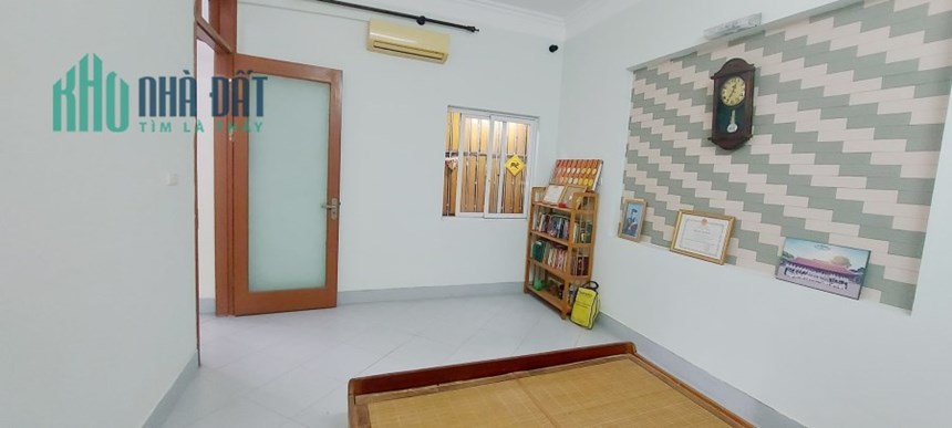 CAM KẾT thật 100%! Bán nhà Dương Quảng Hàm, ngõ cực nông, đẹp mĩ mãn