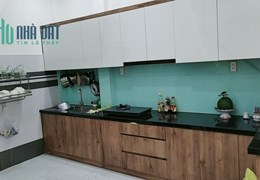 Bán nhà sát Hồng Lạc Phường 10 Tân Bình, 48m2 3 Tầng, Ô tô chạy,  giá rẻ