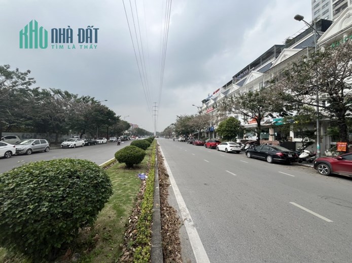 Bán Lô góc 3 thoáng, Shophouse Khu ĐT TP Giao Lưu, 127m2x6t, MT 8m, 50 Tỷ TL