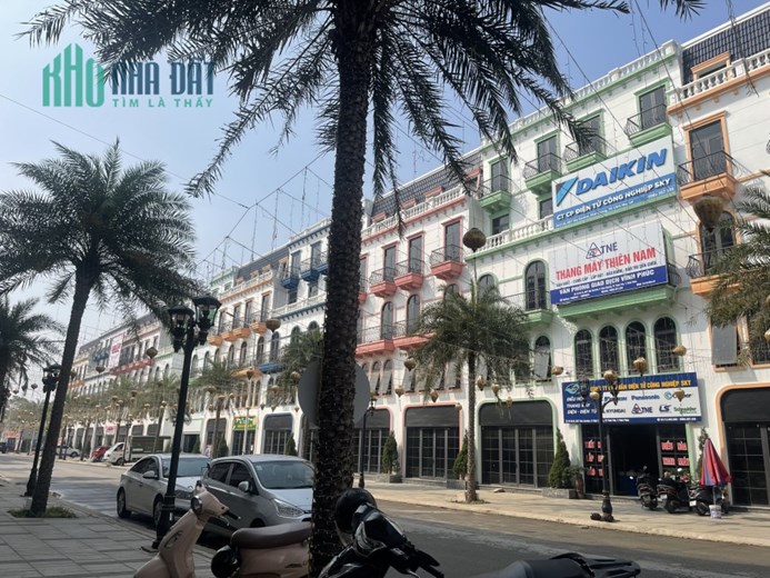 Tôi chính chủ cần bán căn 4 tầng dự án Sky Garden Vĩnh Yên Giá 2tỷ550