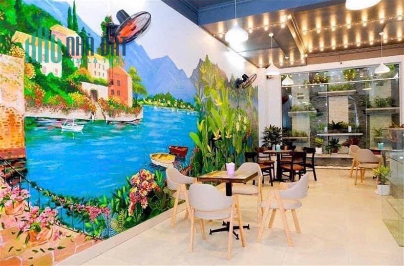 Nhà nở hậu Phố Ngọc Thụy - Long Biên,KD sầm uất,mặt đg 20 ô tô ngược xuôi chỉ 8 tỷ