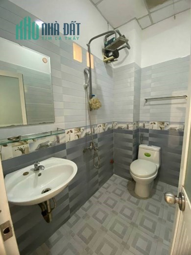 🍀 Nhà Mặt tiền CMT8, gần trường Tân Bình, 10 phòng ngủ, cho làm CHDV - 40 triệu 🍀
