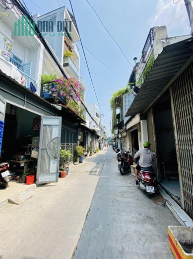 BÌNH TÂN - 2 MẶT HẺM XE HƠI - CHÍNH CHỦ 15 NĂM - 72M2 - CHO THUÊ 7 TRIỆU