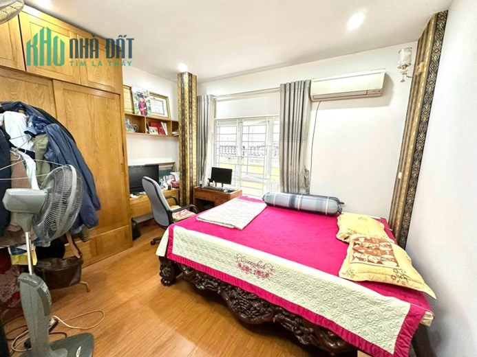 HIẾM !! Cho thuê nhà Lê Trọng Tấn , Thanh Xuân 40MX4T 4PN 10 tr mới đẹp ở ngay 0854555533