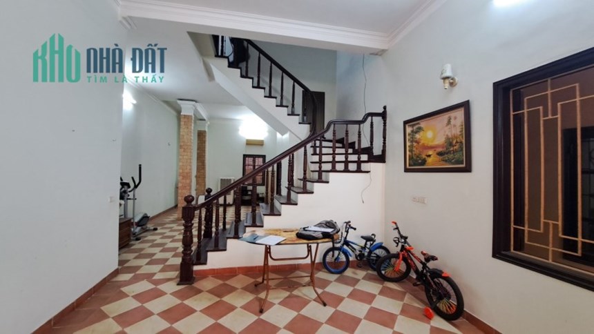 Cần Bán nhà 110m MT 6m Ô Cách, Long Biên, oto ,KD, giá 7ty .