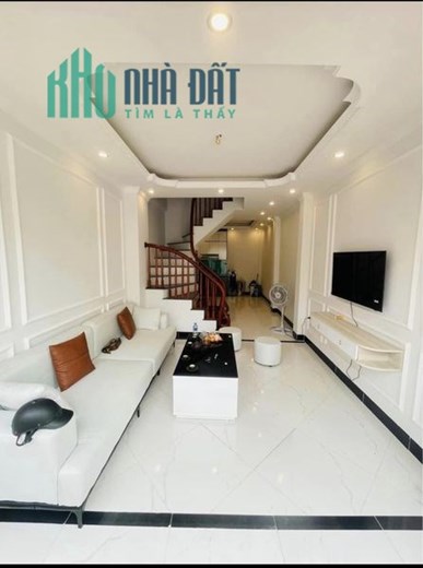 NHỈNH 5 TỶ - PHỐ LÊ QUANG ĐẠO 41M2 x 5T, LÔ GÓC 2 THOÁNG – NHÀ ĐẸP