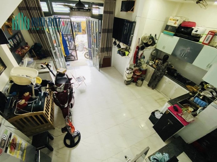 Cách Mạng Tháng Tám 32m2 (5 x 6.5) 4tỷ8. Phường 5. Quận Tân Bình