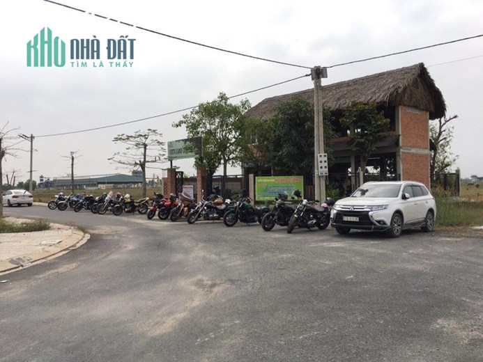 Cho thuê nhà căn góc đẹp 2 mặt tiền giá rẻ Dự án Vista Land, Đường Tỉnh lộ 8, Xã Đức Lập