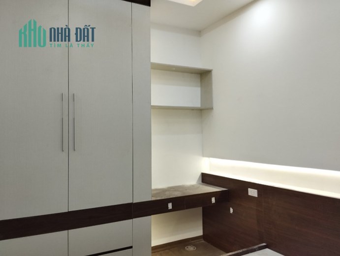 Bạch Mai ngõ thông 40m2-4 tầng- mt rộng giá chỉ 4 tỷ 3  LH 0987136162