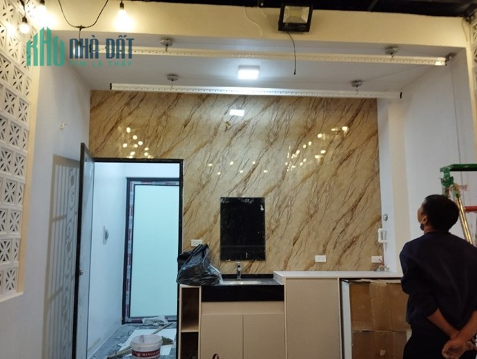 Bạch Mai ngõ thông 40m2-4 tầng- mt rộng giá chỉ 4 tỷ 3  LH 0987136162