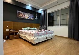 Cần Pass lại phòng full nội thất phường Bến Thành, Quận 1