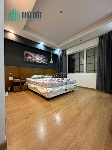 Cần Pass lại phòng full nội thất phường Bến Thành, Quận 1