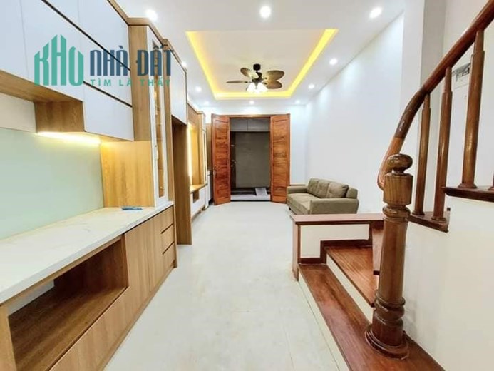 BÁN NHÀ 4 TẦNG MẶT NGÕ THÔNG PHỐ NGUYỄN CAO DT:30M2 MT:3.6M 3 PHÒNG NGỦ GIÁ: 5.25 TỶ QUẬN HAI BÀ