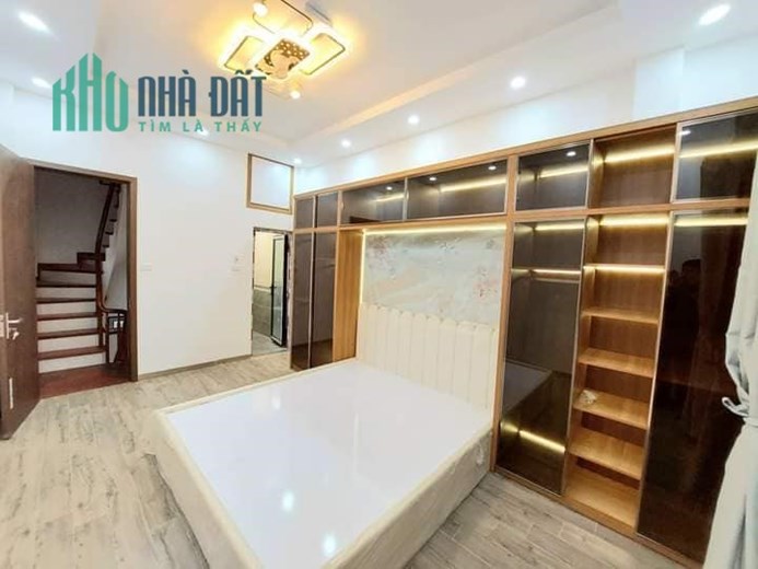 BÁN NHÀ 4 TẦNG MẶT NGÕ THÔNG PHỐ NGUYỄN CAO DT:30M2 MT:3.6M 3 PHÒNG NGỦ GIÁ: 5.25 TỶ QUẬN HAI BÀ